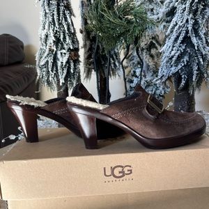 UGG Isabella Clog Mule 7.5